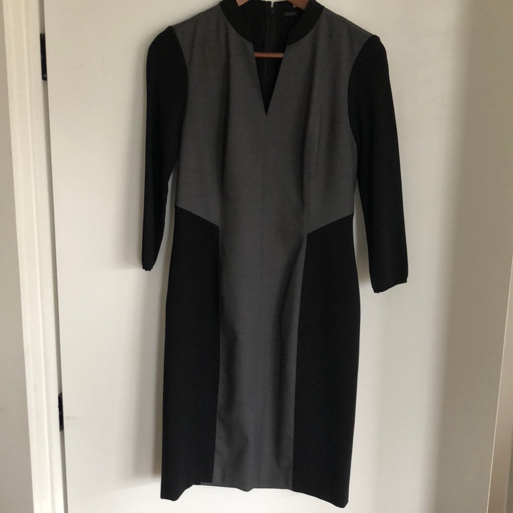 Elie Tahari gray / black dress